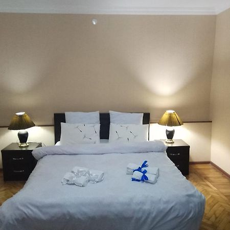 Apartment Down Town Group ティビリシ エクステリア 写真