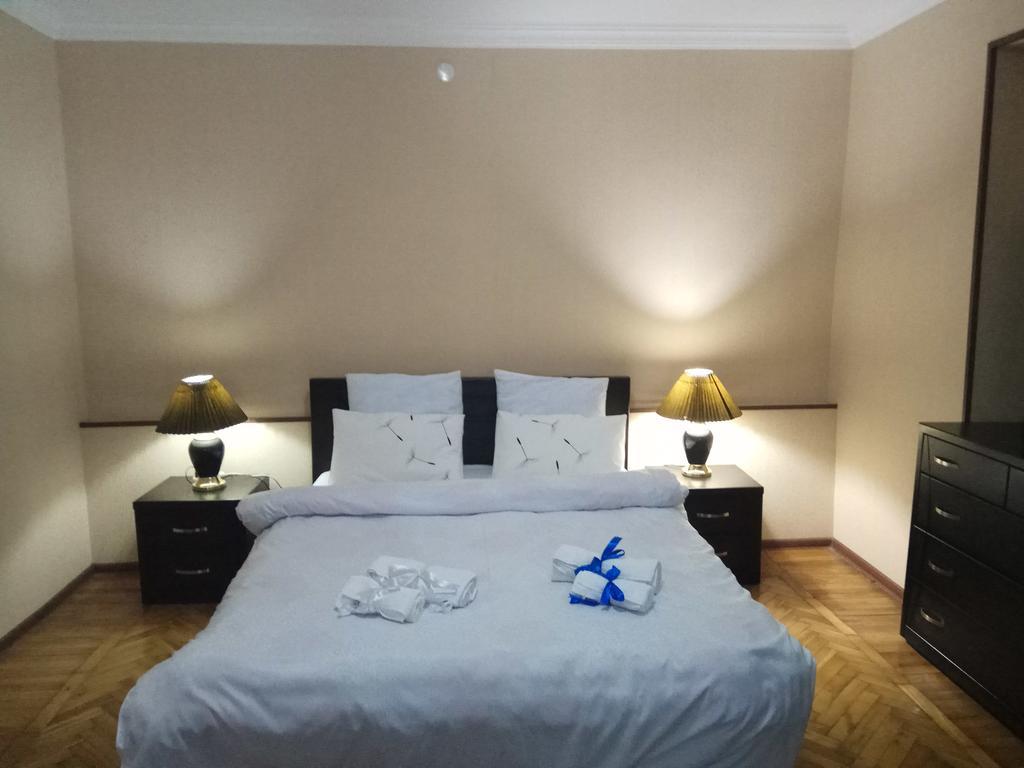 Apartment Down Town Group ティビリシ エクステリア 写真